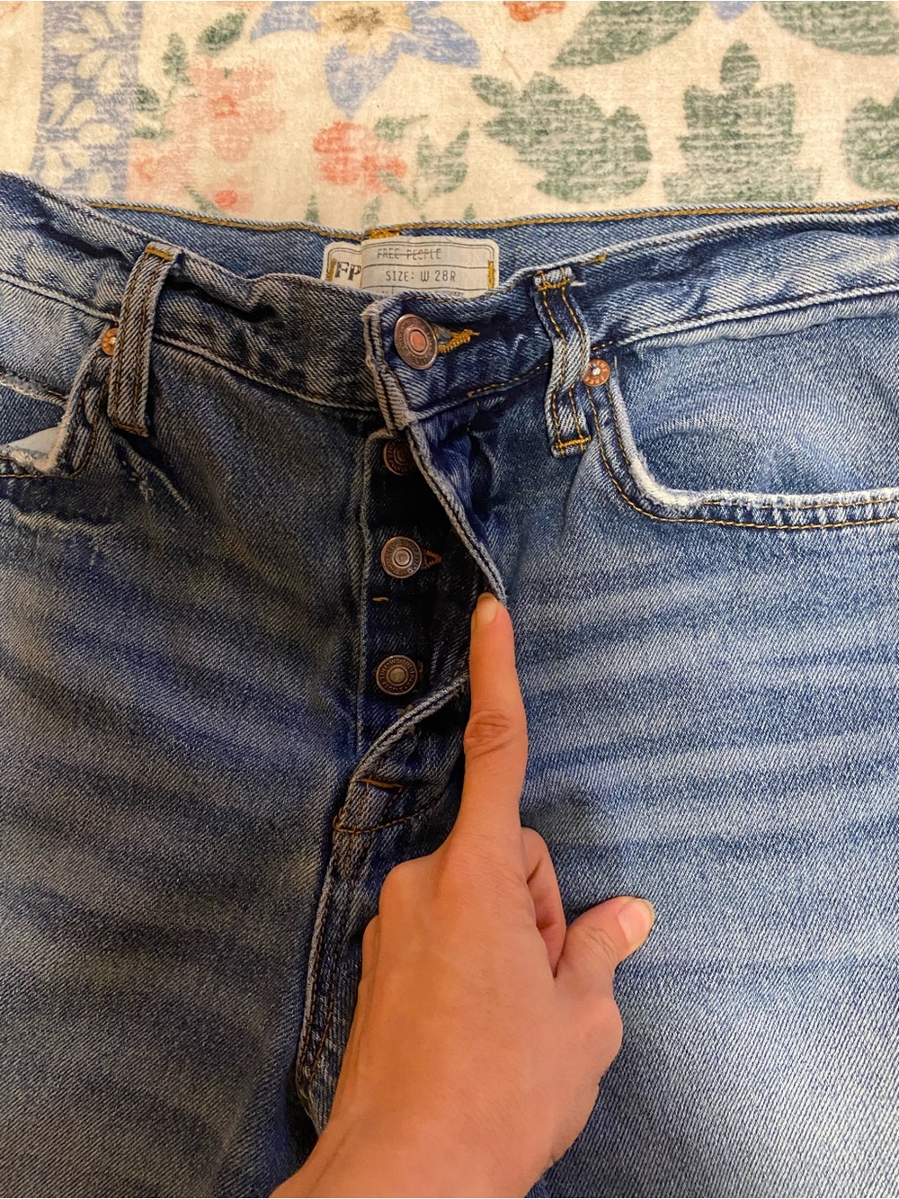 Free People Baggy Cropped Jeans - Picture 9 of 9